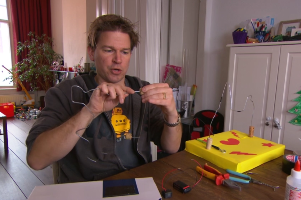 Rolf maakt home
